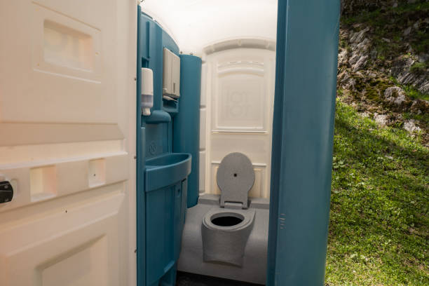 Best Portable toilet rental cost  in Kohler, WI